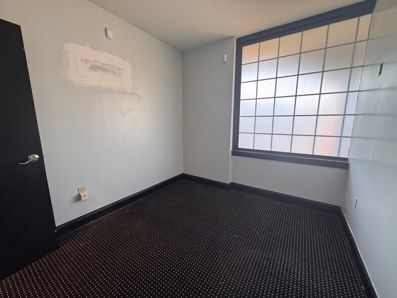 More Photos Of 6254 Memorial Dr, Stone Mountain Storefront Retail Office For Lease