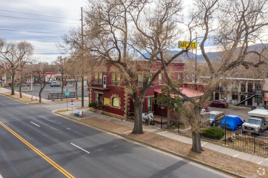 More Photos Of 2801 W Colorado Ave, Colorado Springs General Retail For Sale