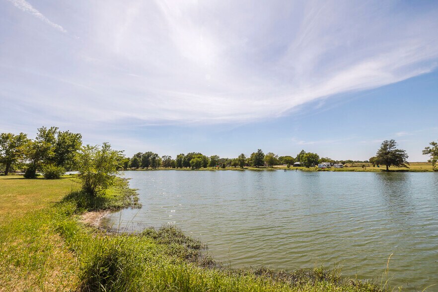 More Photos Of 2206 E 101st St N, Valley Center Specialty For Sale