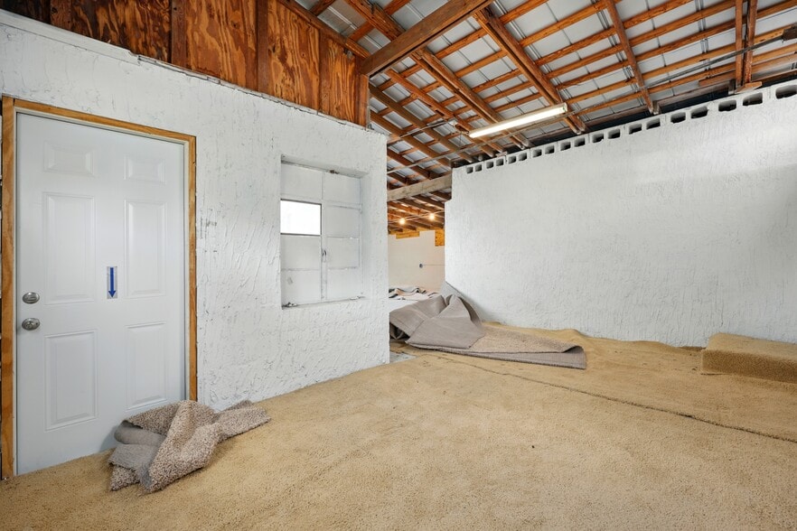 More Photos Of 1321 St Johns Ave, Palatka Service For Sale