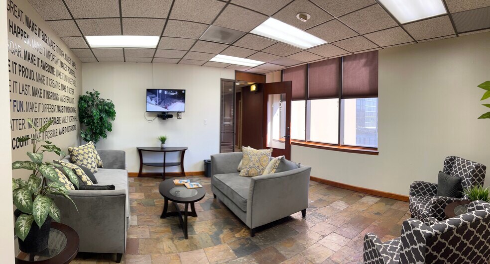 More Photos Of 416 N Stanton St, El Paso Office For Lease