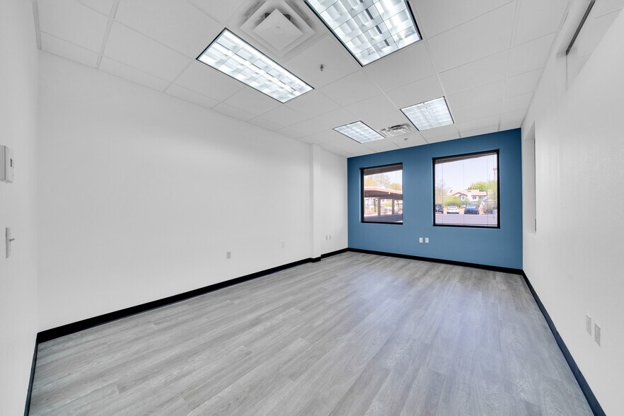 More Photos Of 4729 E Union Hills Dr, Phoenix Medical For Sale