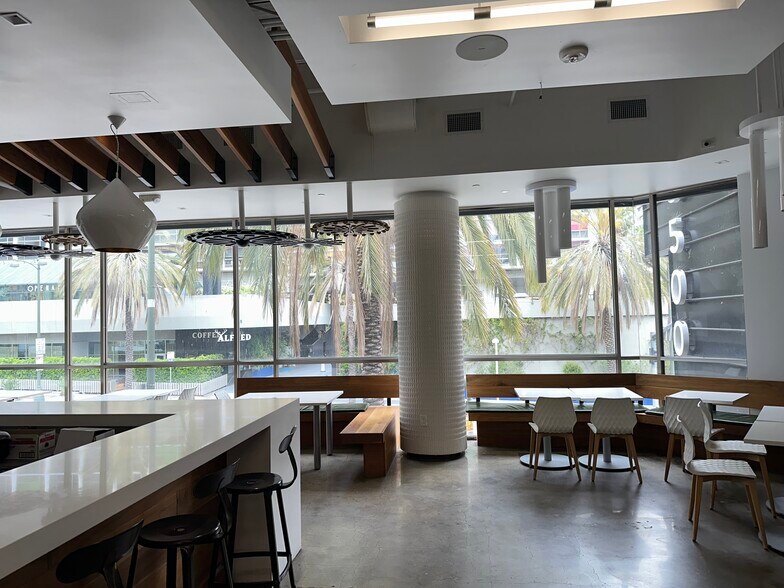 More Photos Of 3500 Wilshire Blvd, Los Angeles General Retail For Sale