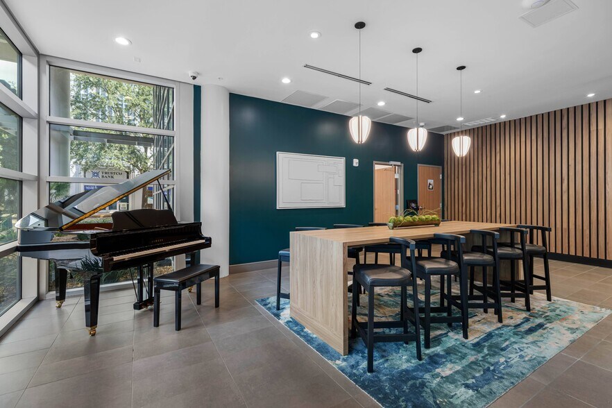 More Photos Of 101 Lake Ave, Orlando Apartments For Lease