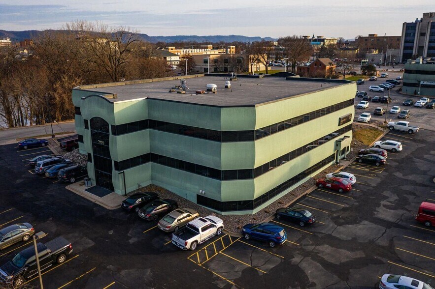 Primary Photo Of 700 N 3rd St, La Crosse Office For Lease