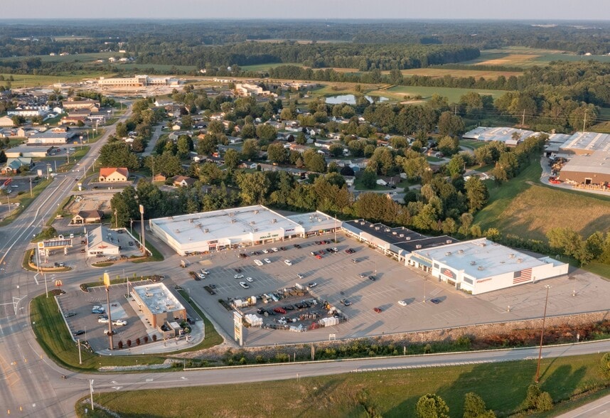 Primary Photo Of 100 Cross County Plz, Batesville Unknown For Lease