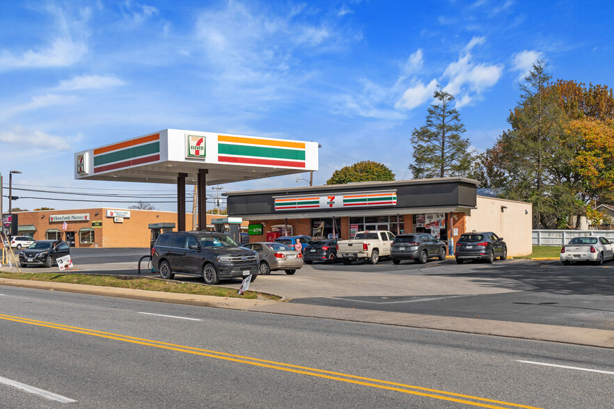 Primary Photo Of 203 S Stuart Ave, Elkton Convenience Store For Sale