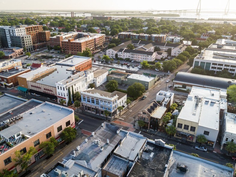 More Photos Of 83 Mary St, Charleston Storefront Retail Office For Lease