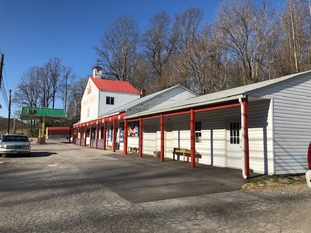 More Photos Of 7367 Lee Hwy N, Troutville Freestanding For Sale