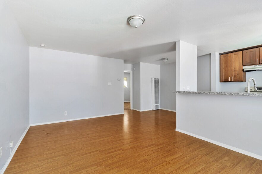More Photos Of 1626-1654 Dwight Way, Berkeley Apartments For Sale