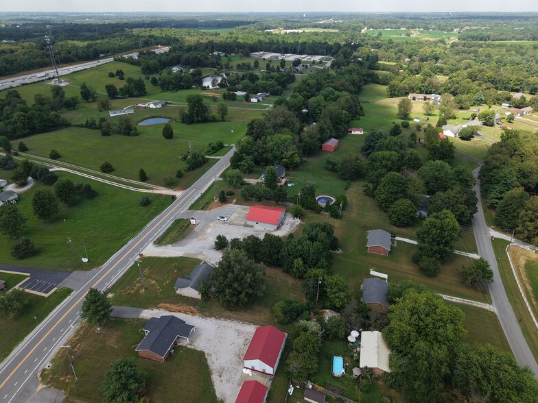 More Photos Of 6804 S Dixie Hwy, Glendale Freestanding For Lease