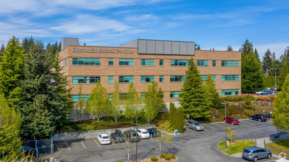 More Photos Of 7320 216th St SW, Edmonds Medical For Lease