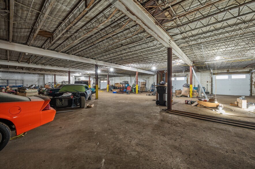 More Photos Of 500 Washington St, Coloma Manufacturing For Lease