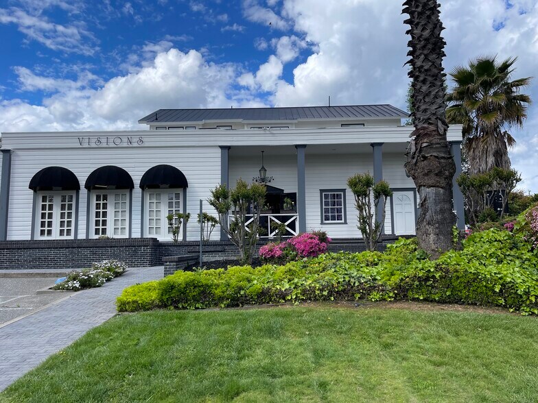 More Photos Of 144 Reamer St, Auburn Specialty For Sale