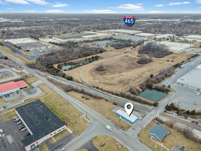 More Photos Of 8502 E 30th St, Indianapolis Warehouse For Sale