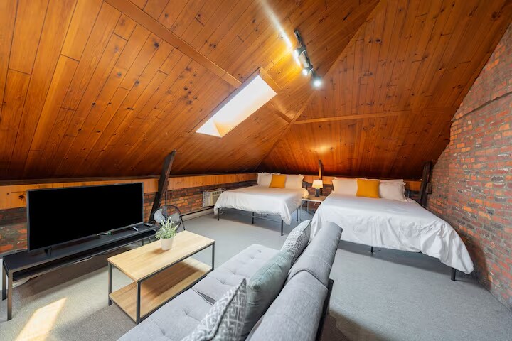 More Photos Of 507 S 4th St, Columbus Multifamily For Sale
