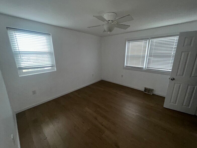 More Photos Of 4655 Benson St, Philadelphia Apartments For Sale