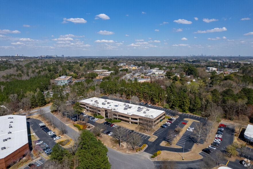 More Photos Of 3300 Highlands Pky, Smyrna Office For Lease