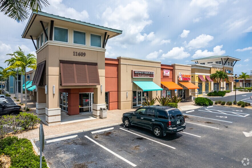 More Photos Of 11601-11609 S Cleveland Ave, Fort Myers Unknown For Lease