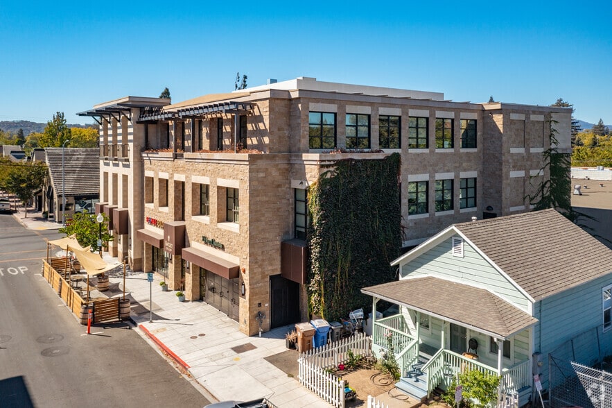 More Photos Of 1300 Main St, Napa Medical For Lease