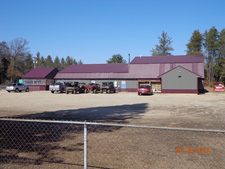 More Photos Of 2570 N Saint Helen Rd, Saint Helen Restaurant For Sale