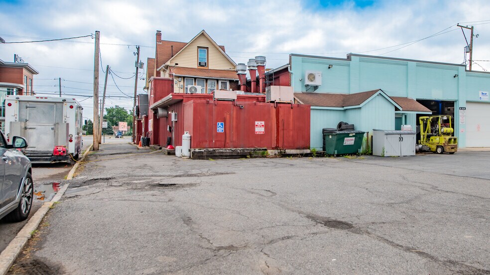 More Photos Of 222 S Market St, Williamsport Restaurant For Sale