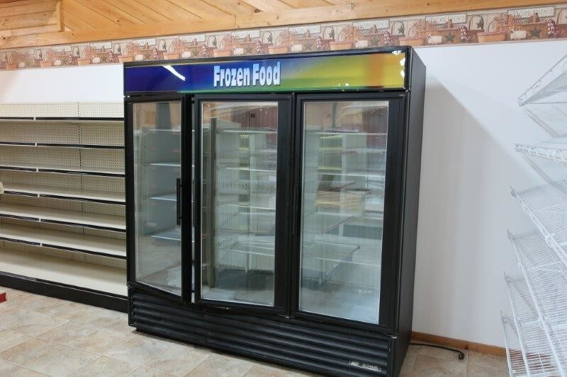 More Photos Of 71 Commerce St, Hickory Supermarket For Sale