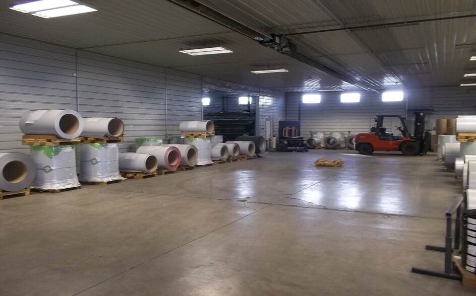 More Photos Of 6797 E Wildcat Rd, Evansville Warehouse For Sale