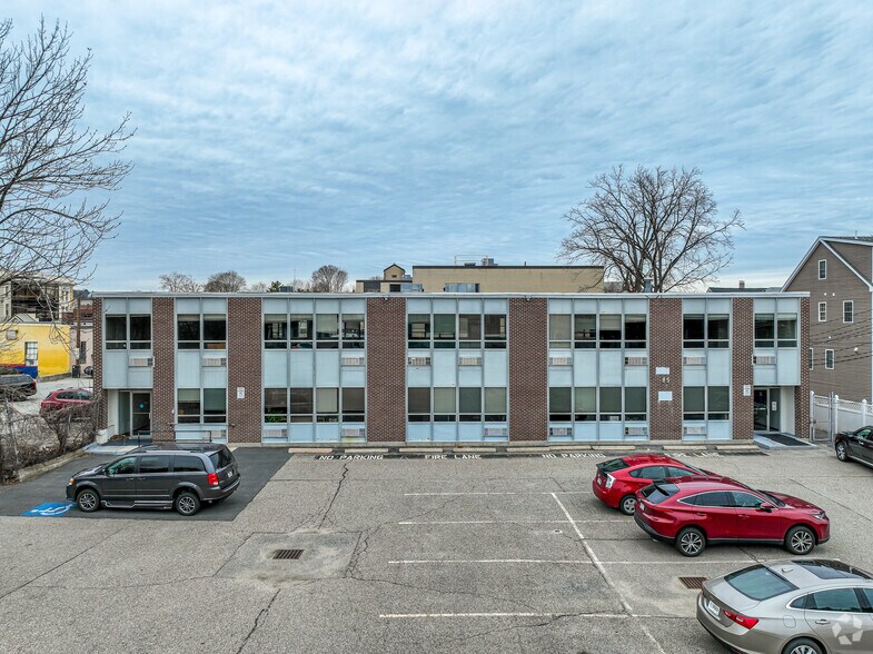 More Photos Of 85 Central St, Waltham Office For Lease