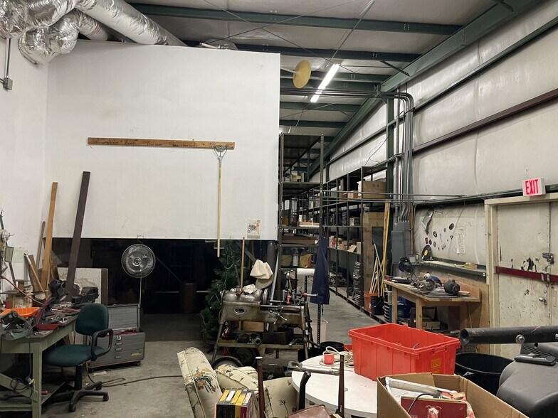 More Photos Of 2746 Evans Mill Rd, Lithonia Freestanding For Sale