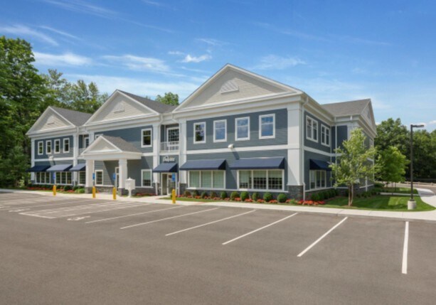 Primary Photo Of 164 Mount Pleasant Rd, Newtown Medical For Lease