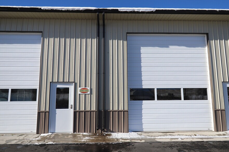 More Photos Of 1705 E Brundage Ln, Sheridan Warehouse For Sale