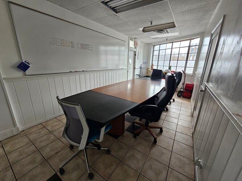 More Photos Of 50 Springfield Ave, Springfield Office For Lease