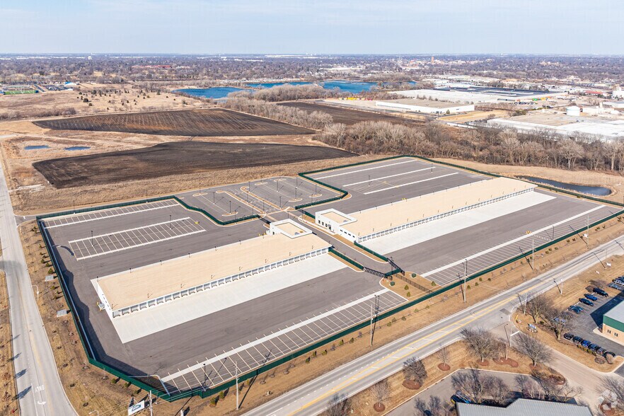 More Photos Of 1751 Transit Way, Montgomery Truck Terminal For Sale