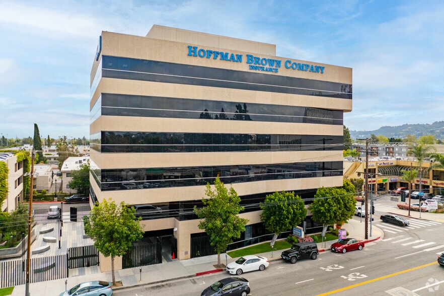 More Photos Of 5000 Van Nuys Blvd, Sherman Oaks Office For Lease