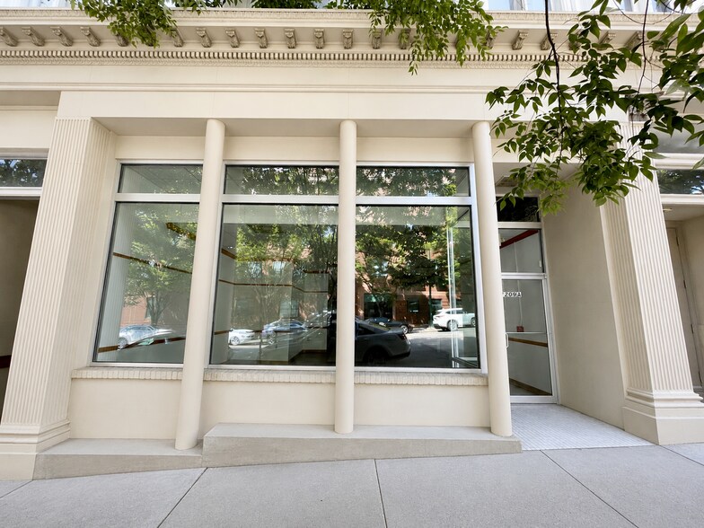 More Photos Of 1209 E Main St, Richmond Apartments For Lease