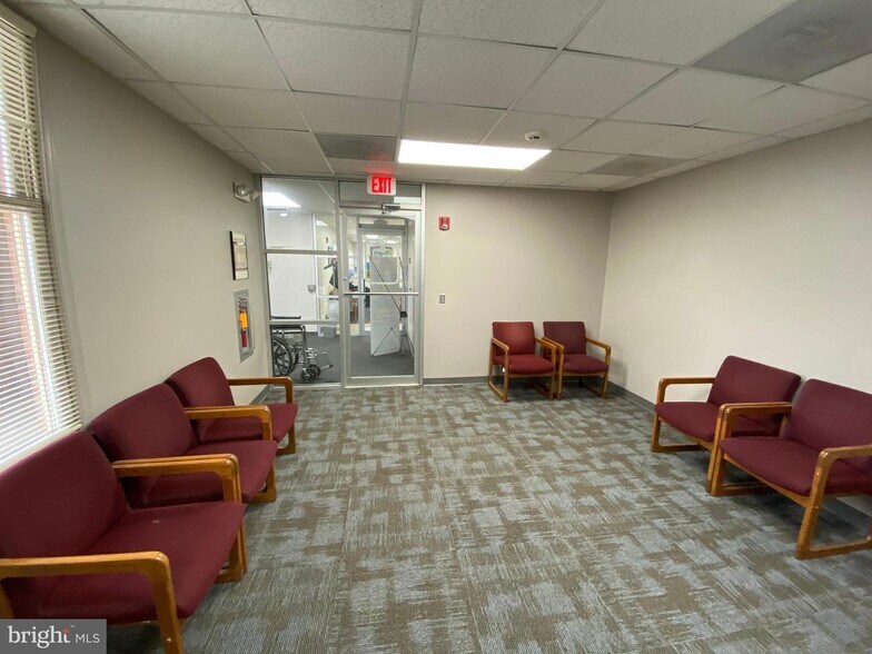 More Photos Of 20311 Lappans Rd, Boonsboro Medical For Sale