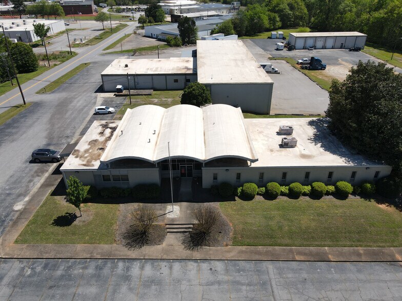 More Photos Of 110 Newton Bridge Rd, Athens Warehouse For Lease