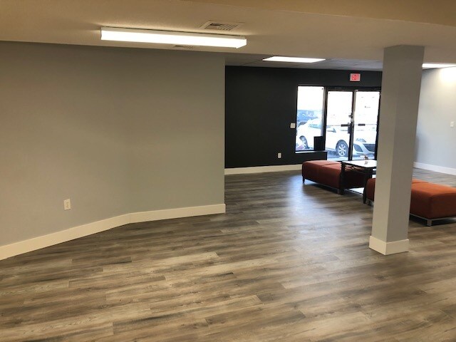 More Photos Of 2600 Berlin Tpke, Newington Storefront Retail Office For Lease