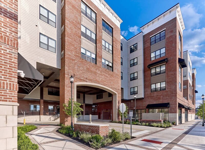 More Photos Of 307 W Elizabeth Ave, Linden Apartments For Lease