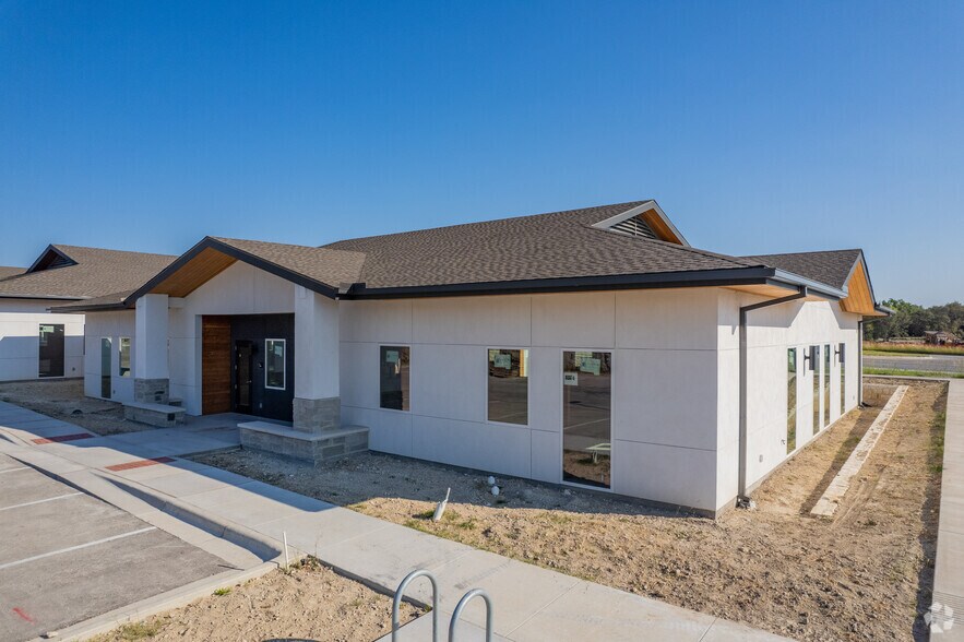 More Photos Of 12801 Anderson Mill Rd, Austin Unknown For Lease