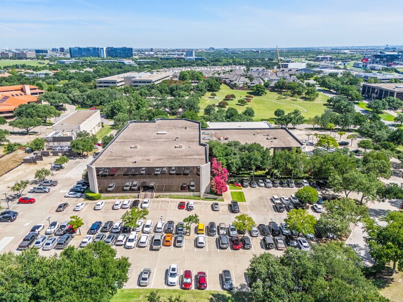 More Photos Of 4545 Fuller Dr, Irving Office Residential For Lease