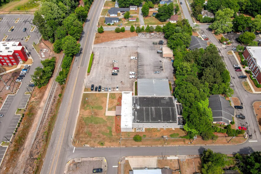 More Photos Of 1089 Augusta Rd, Warrenville Office For Sale