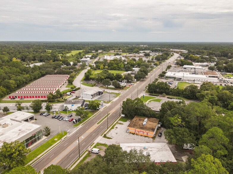 More Photos Of 1947 N Main St, Gainesville Freestanding For Sale
