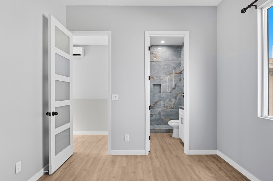 More Photos Of 7128 E Hyatt St, San Diego Apartments For Sale