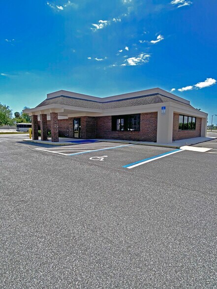 More Photos Of 956 US Highway 1, Rockledge Medical For Sale