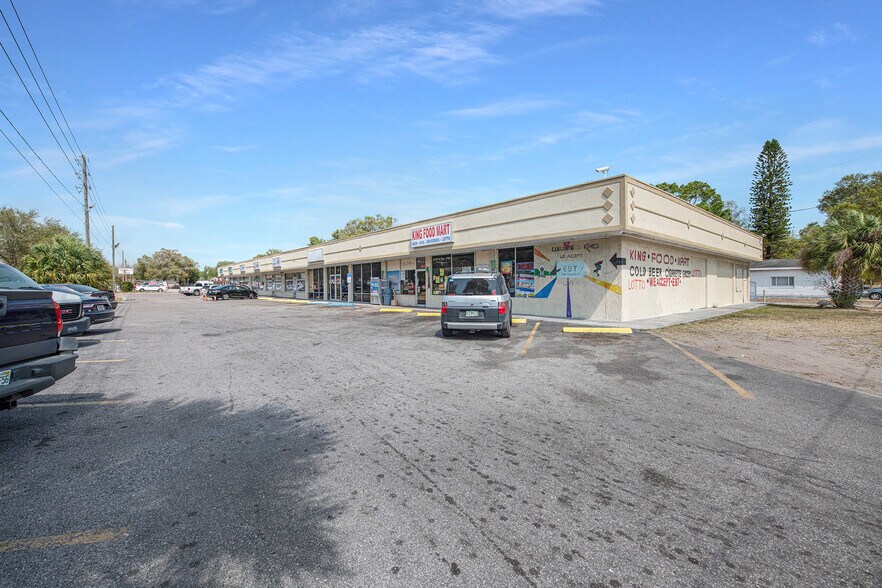 More Photos Of 1952 49th St S, Saint Petersburg Storefront For Sale
