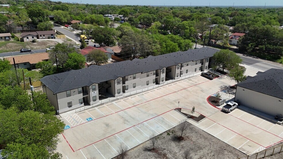 More Photos Of 100 Ingram Rd, San Antonio Apartments For Sale