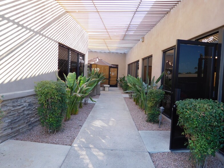More Photos Of 10304 N Hayden Rd, Scottsdale Office For Sale