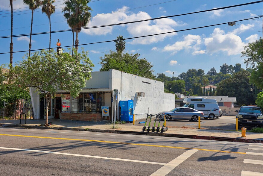 Primary Photo Of 4604 York Blvd, Los Angeles Freestanding For Sale